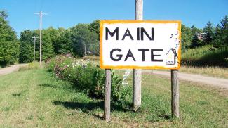 Main gate entrance to Farm Fest, which leads to the front gate.